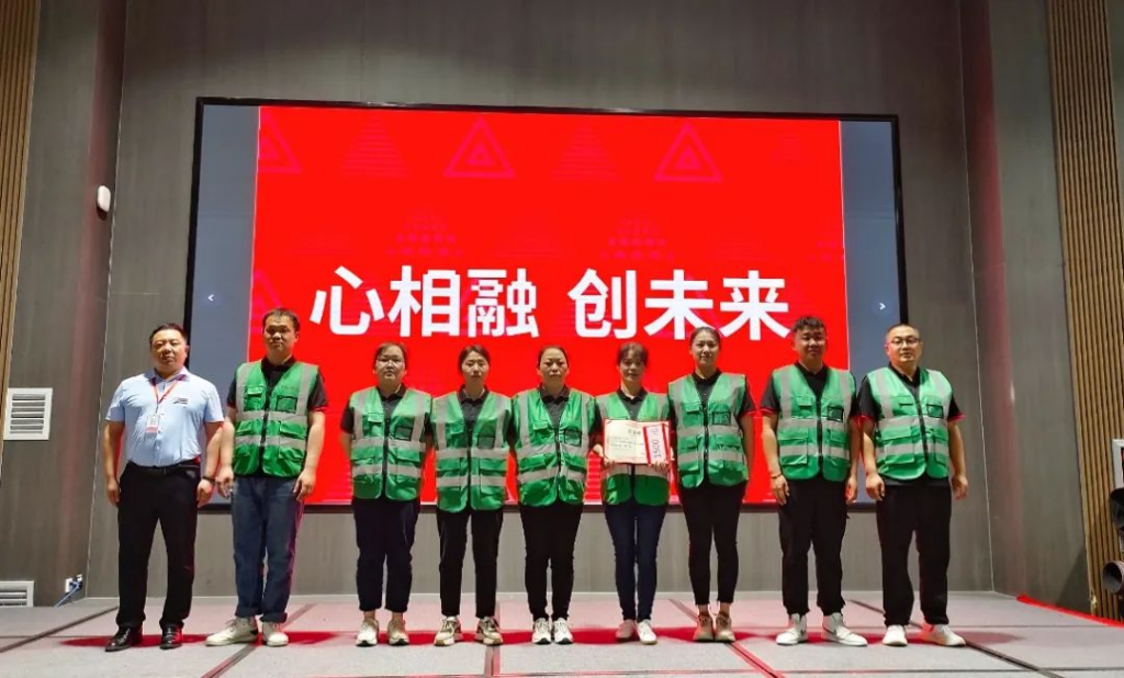 趣味运动结伴同行 | 凯发K8天生赢家一触即发物流趣味运动会