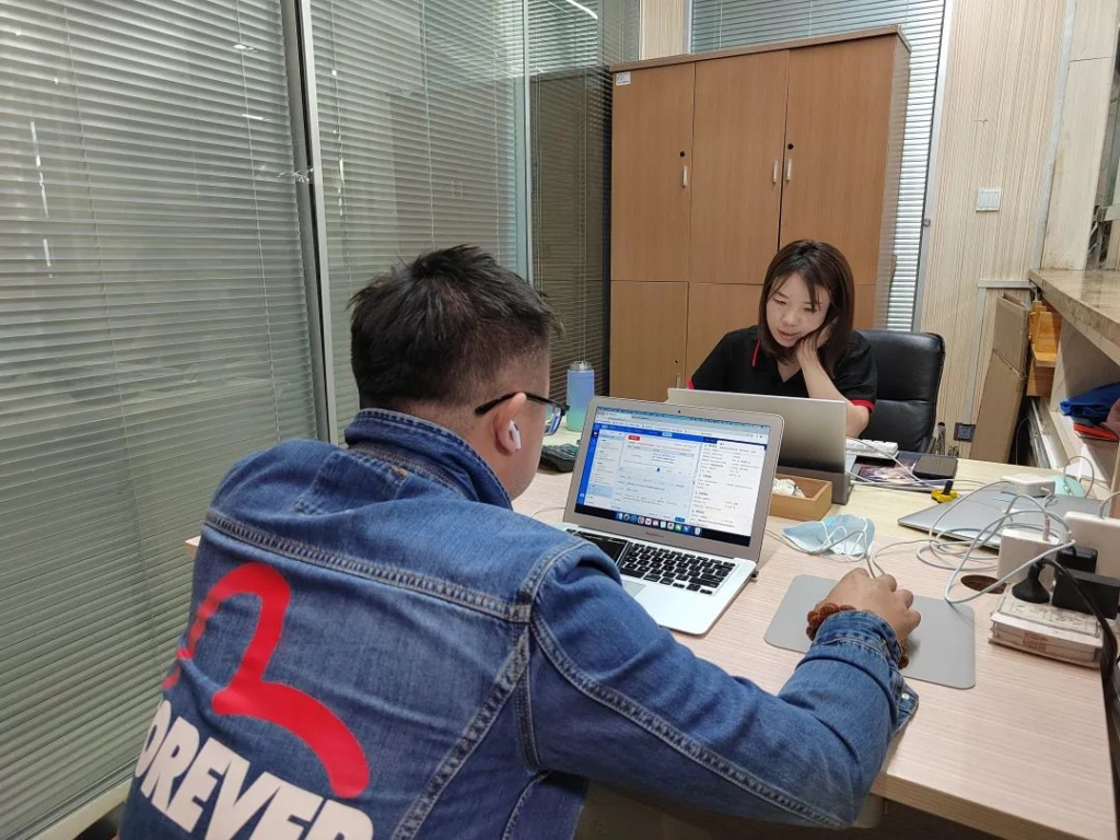 红六月 凯发K8天生赢家一触即发·不负所托