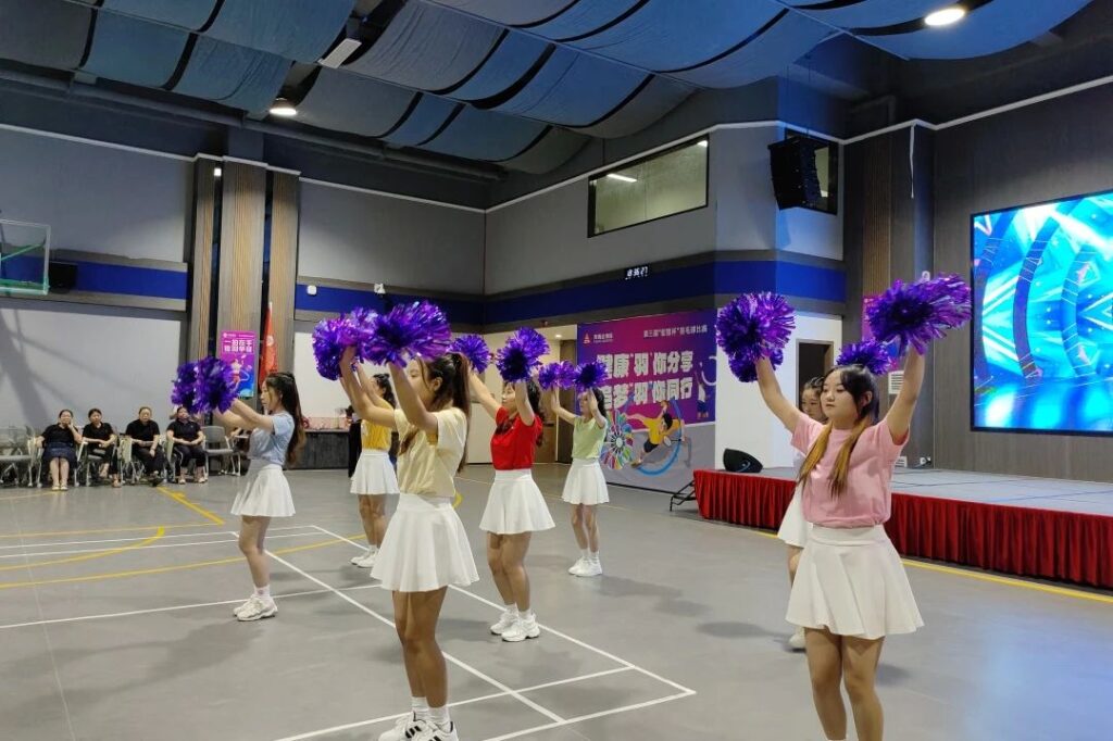 健康“羽”你分享,追梦“羽”你同行——凯发K8天生赢家一触即发物流第三届“智慧杯”羽毛球比赛